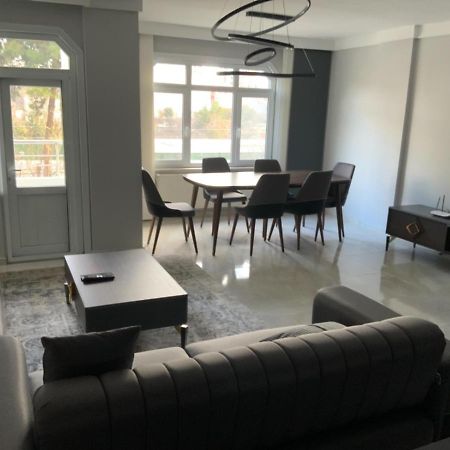 Luxury Z-Apart Family Homes 2 Bedrooms Wifi Near Metro Zeytinburnu اسطنبول المظهر الخارجي الصورة