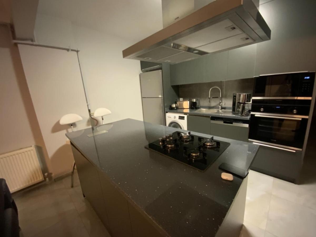 Luxury Z-Apart Family Homes 2 Bedrooms Wifi Near Metro Zeytinburnu اسطنبول المظهر الخارجي الصورة